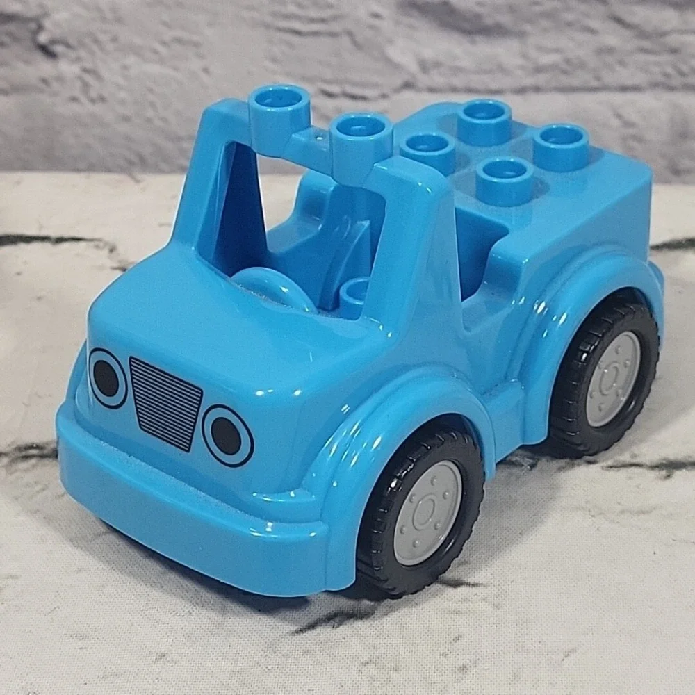 Lego Duplo Figure African American Woman‎ Person Mom Lot With Blue Jeep Car